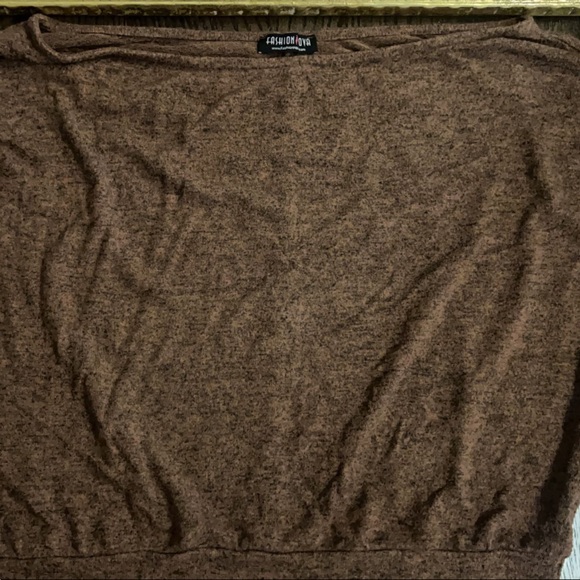 FASHION NOVA - Picture 3 of 3